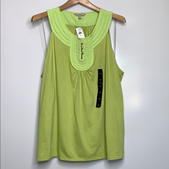 Banana Republic Factory Tops - NWT BANANA REPUBLIC • Green Pleated Sleeveless Top